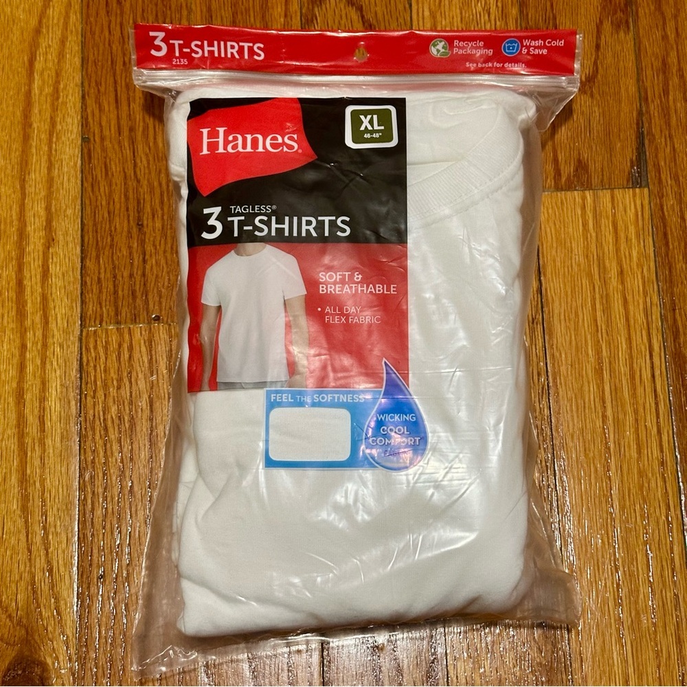 Hanes Tagless T-Shirts Mens Crew White Sz XL Cool Wicking Breathable 3 Pack New